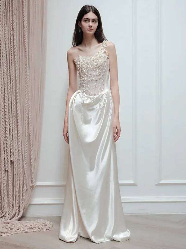 Gaun Malam Tanpa Tali Prancis  - Slip Dress Satin ulasan dan harga